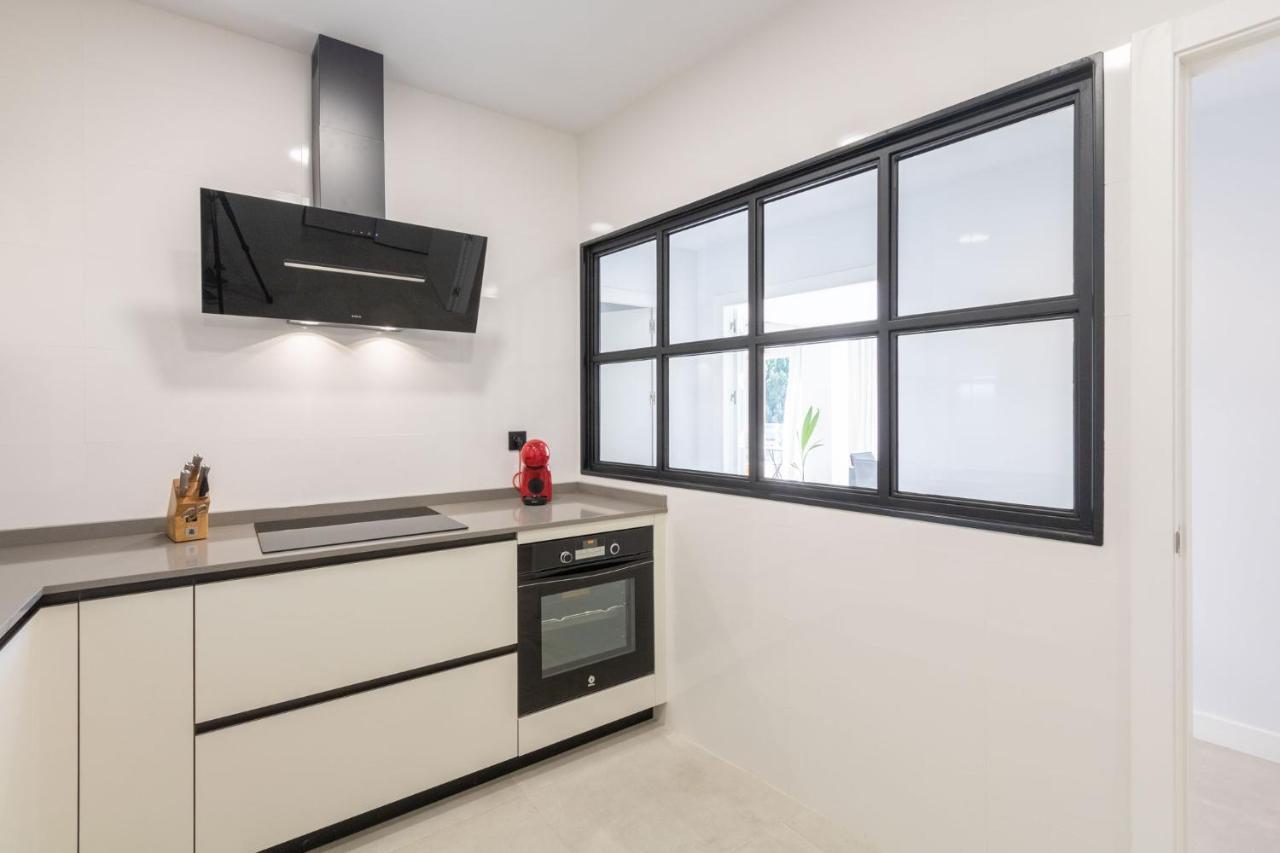 Imagen Metrosol Deluxe By Valcambre Apartment Sevilla Exterior foto